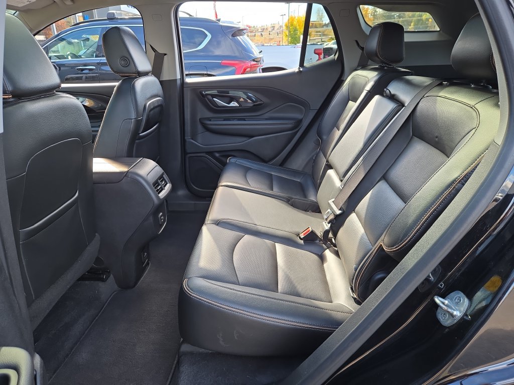 Used 2022 GMC Terrain AT4 w/ Infotainment Package II AWD/4WD image 15
