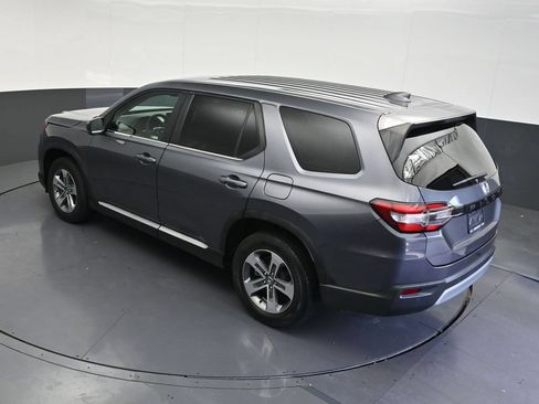 Used 2023 Honda Pilot EX-L image 15