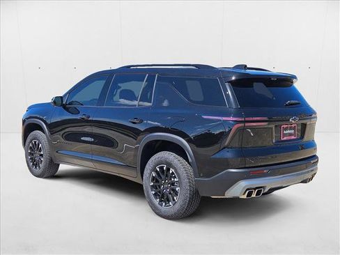 New 2026 Chevrolet Traverse Z71 w/ Enhanced Driving Package image 9