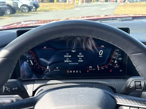 Used 2024 Ford Mustang EcoBoost image 17