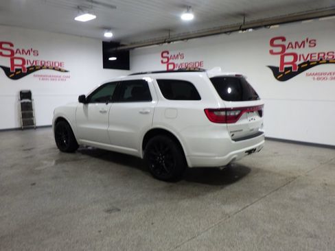 Used 2019 Dodge Durango GT AWD/4WD image 2