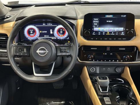 Used 2023 Nissan Rogue Platinum w/ Platinum Premium Package image 20