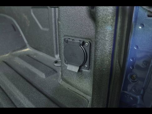 Used 2025 Chevrolet Silverado 3500 High Country w/ Technology Package AWD/4WD image 14