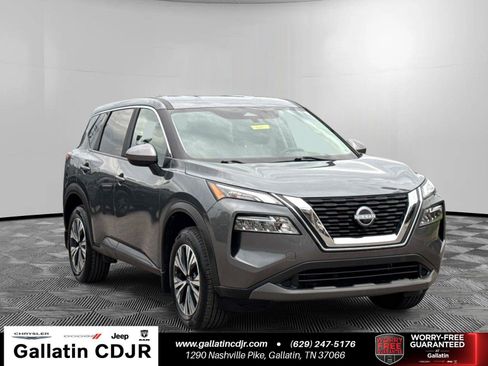 Used 2023 Nissan Rogue SV AWD/4WD image 3