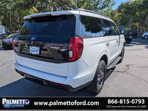 Used 2025 Ford Expedition Tremor AWD/4WD image 4