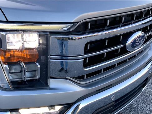 Used 2021 Ford F150 Lariat image 28