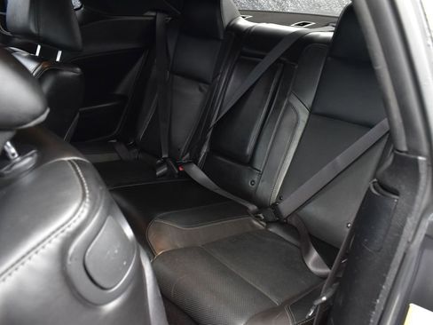 Used 2021 Dodge Challenger SXT w/ Plus Package image 10