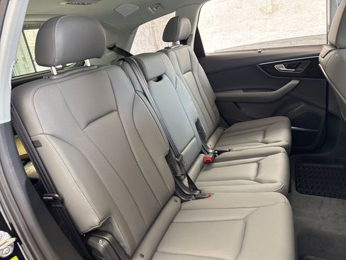 New 2025 Audi Q7 3.0T Premium Plus image 48