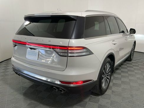Used 2020 Lincoln Aviator Reserve image 5