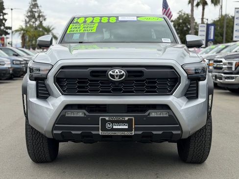 Used 2024 Toyota Tacoma 4x4 Double Cab image 6