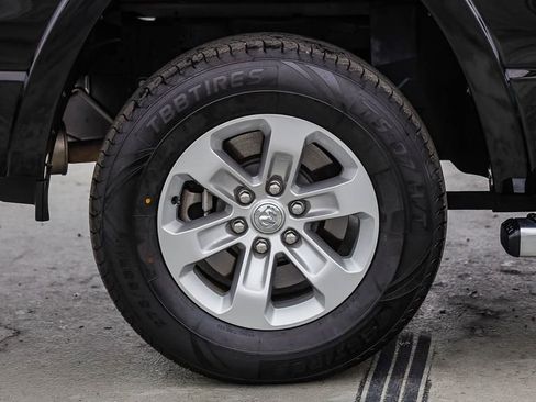 Used 2022 RAM 1500 Laramie RWD image 12