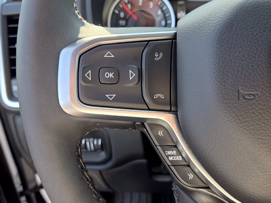 Used 2025 RAM 1500 Big Horn RWD image 26