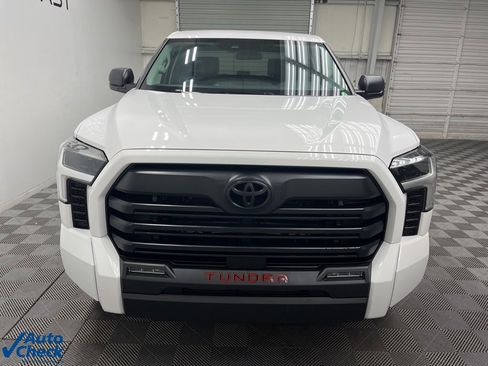 Used 2022 Toyota Tundra SR5 image 9