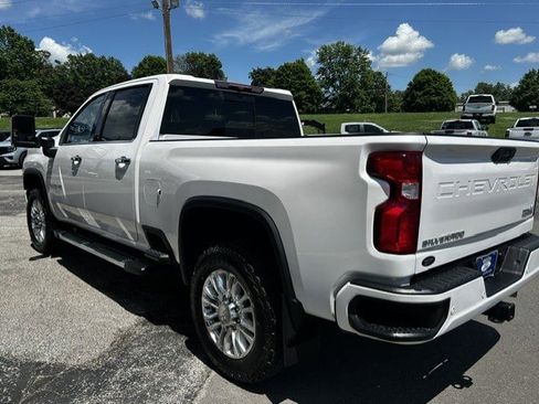 Used 2023 Chevrolet Silverado 3500 High Country AWD/4WD image 4