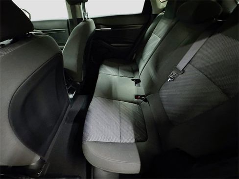 Used 2024 Kia Seltos LX image 24