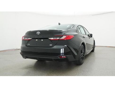 New 2026 Toyota Camry SE image 24