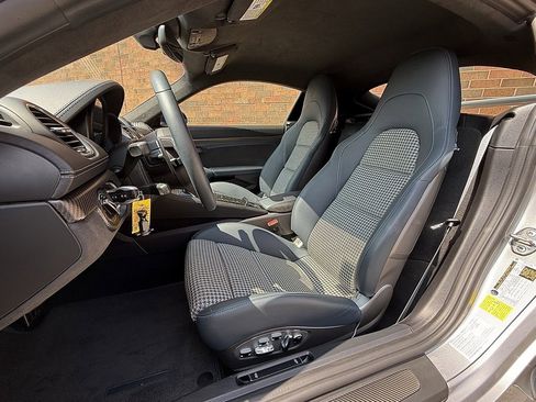 Certified 2023 Porsche 718 Cayman GT4 RS image 5