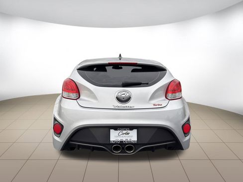 Used 2016 Hyundai Veloster Turbo FWD image 6