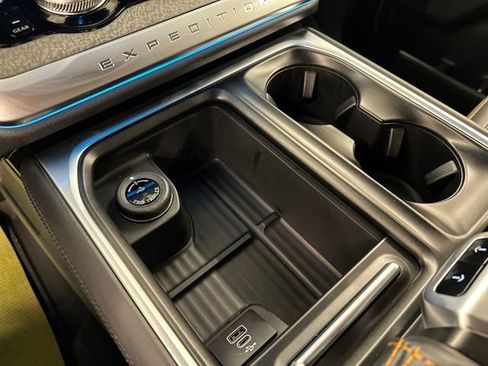 New 2026 Ford Expedition Tremor image 34
