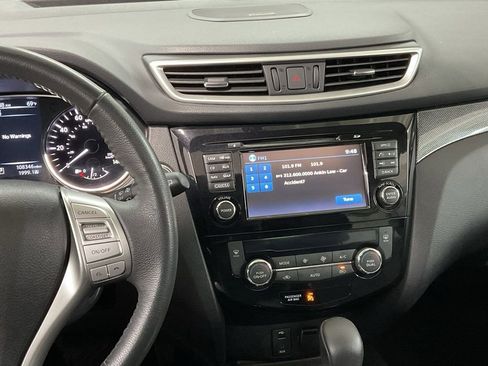 Used 2015 Nissan Rogue SL w/ SL Premium Package image 13