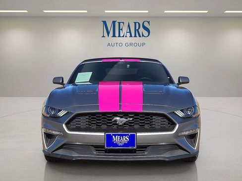 Used 2022 Ford Mustang Premium image 9