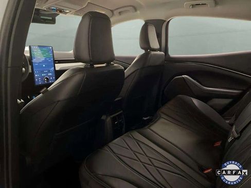 Used 2023 Ford Mustang Mach-E Select image 18