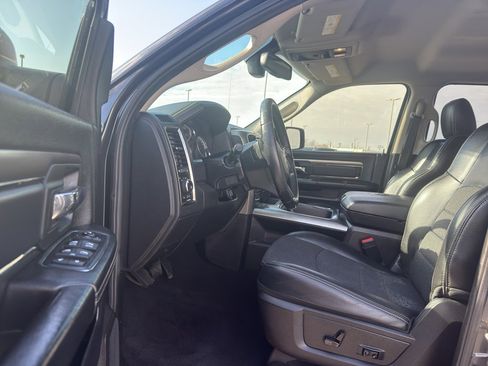 Used 2016 RAM 1500 Sport image 7