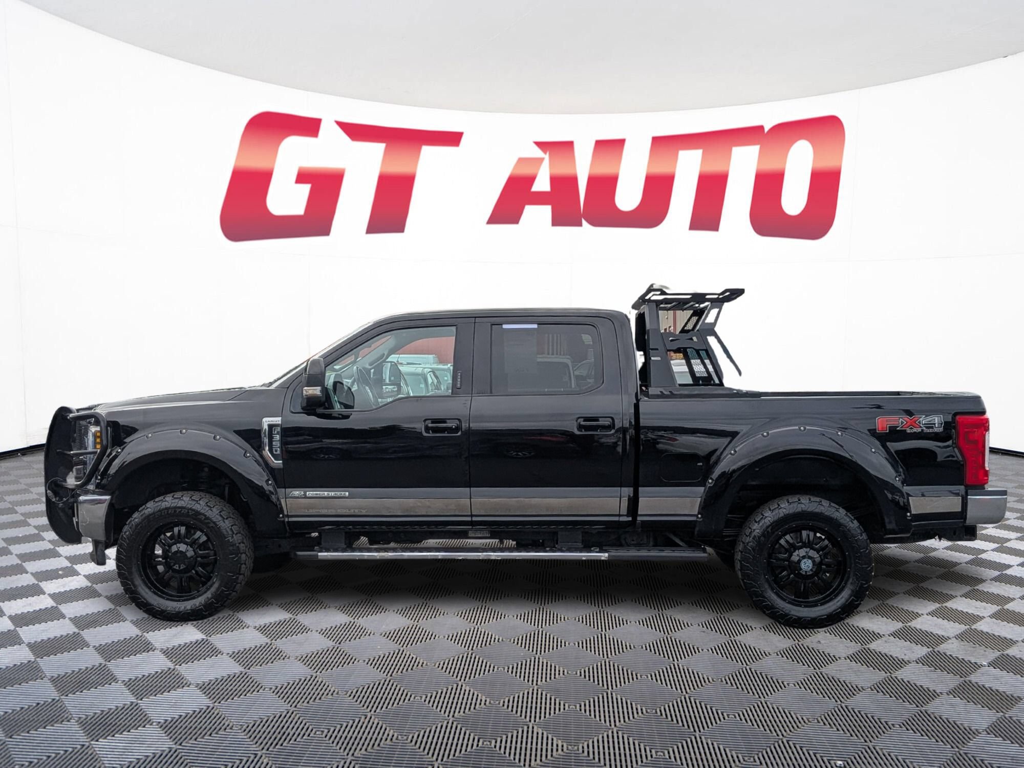 Used 2018 Ford F350 Lariat w/ FX4 4x4 Off Road Package image 3