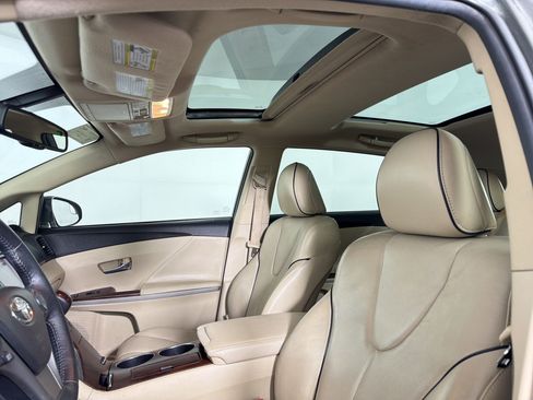 Used 2014 Toyota Venza Limited w/ Tow Prep Package image 14