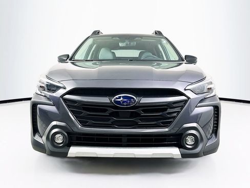 Used 2025 Subaru Outback Limited AWD/4WD image 5
