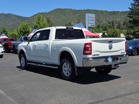 Used 2021 RAM 3500 Laramie AWD/4WD image 12