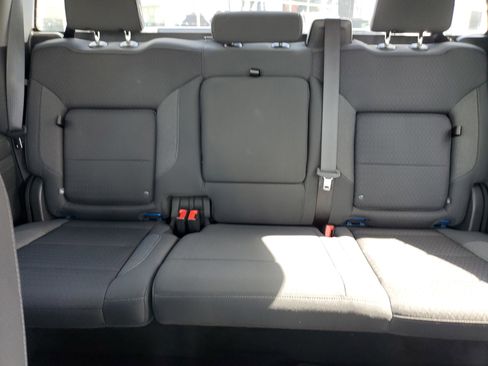 Used 2023 GMC Sierra 1500 Elevation image 15