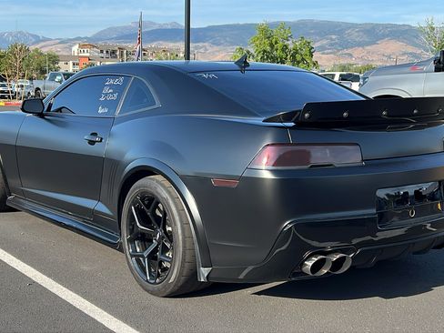Used 2014 Chevrolet Camaro Z/28 RWD image 2