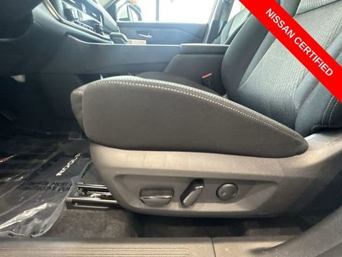 Certified 2026 Nissan Rogue SV image 12