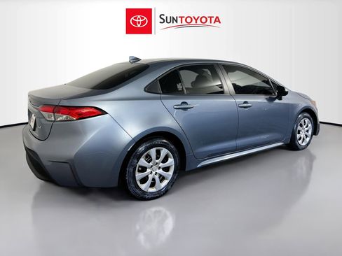 Used 2024 Toyota Corolla LE image 4