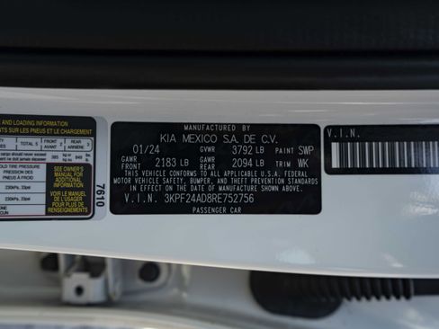 Used 2024 Kia Forte LXS FWD image 41
