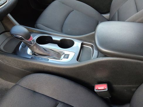 Used 2023 Chevrolet Malibu RS image 26