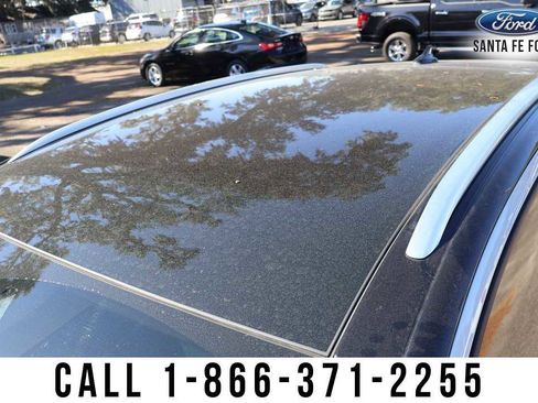 Used 2022 Volkswagen ID.4 Pro S w/ Gradient Package image 8