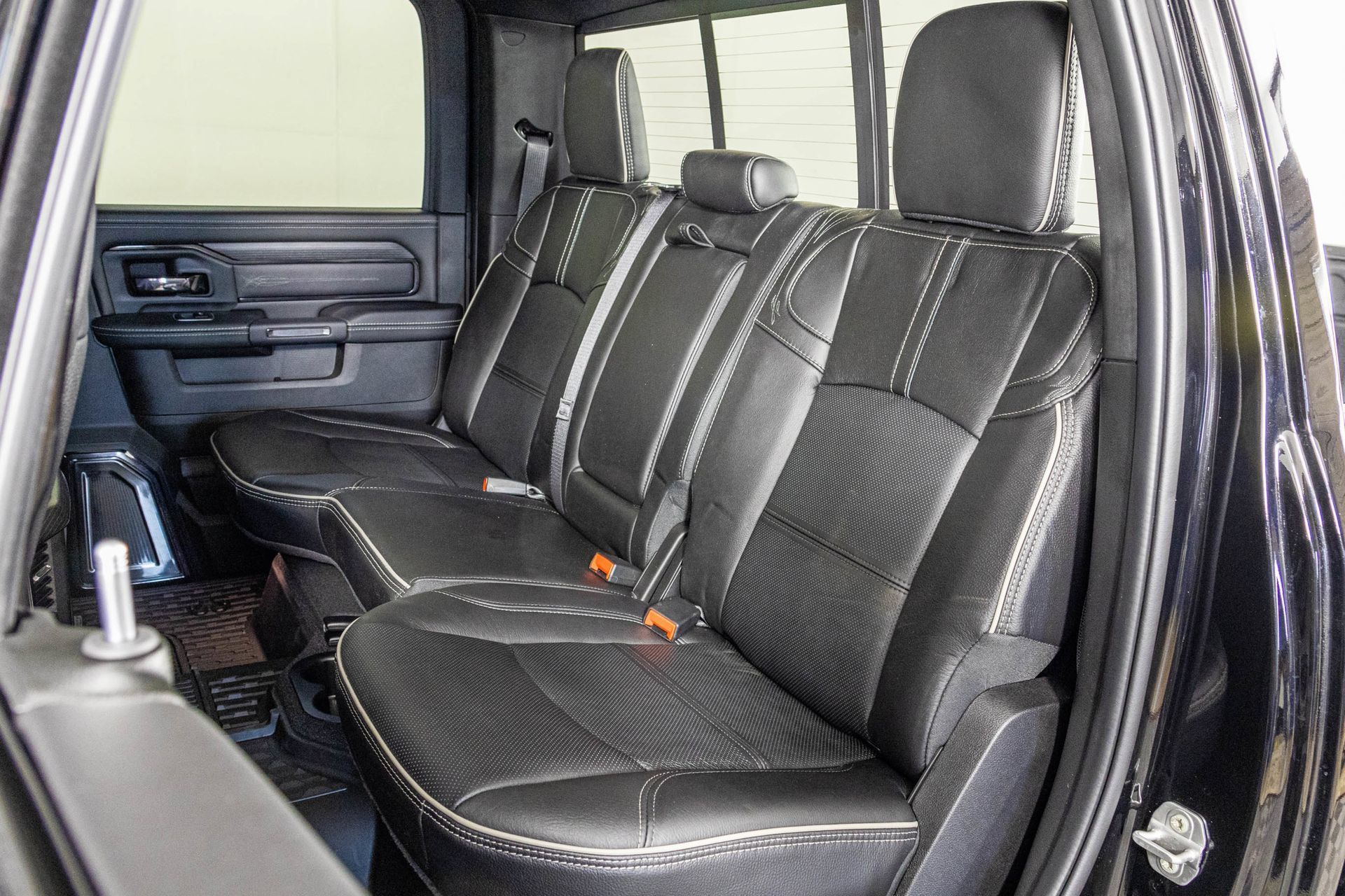 Used 2024 RAM 3500 Limited AWD/4WD image 44