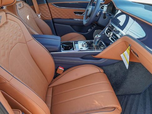 New 2026 Bentley Flying Spur Plug-In Hybrid AWD/4WD image 44