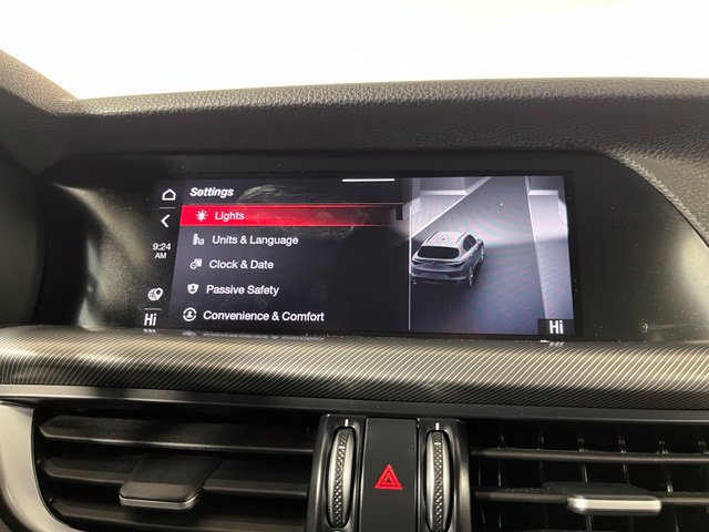 Used 2023 Alfa Romeo Stelvio Veloce AWD/4WD image 34