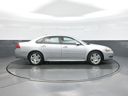 Used 2013 Chevrolet Impala LT w/ LT Sunroof Package image 8