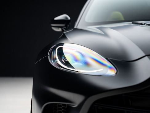 Used 2023 Aston Martin DBX 707 image 9