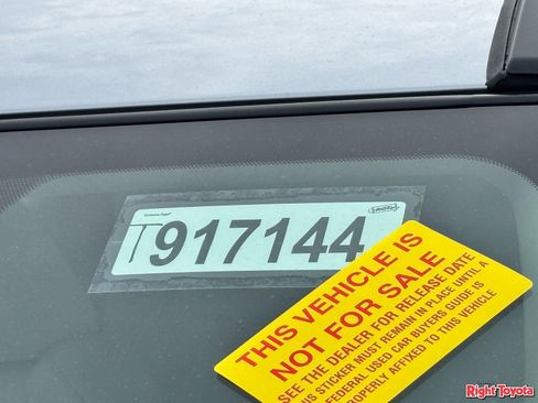 Certified 2026 Toyota Corolla Cross LE image 11