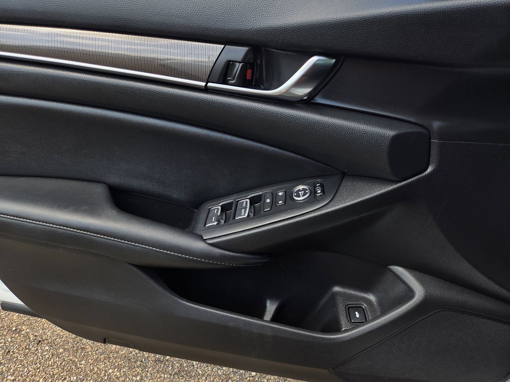 Certified 2022 Honda Accord Sport image 16