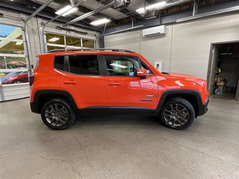 Used 2016 Jeep Renegade 75th Anniversary AWD/4WD image 6
