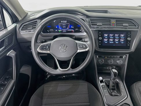 Used 2024 Volkswagen Tiguan S FWD image 21