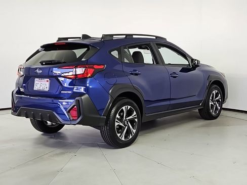 Certified 2025 Subaru Crosstrek 2.0i Premium image 7
