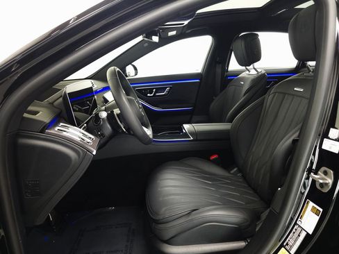 Used 2025 Mercedes-Benz S 63 AMG S image 8