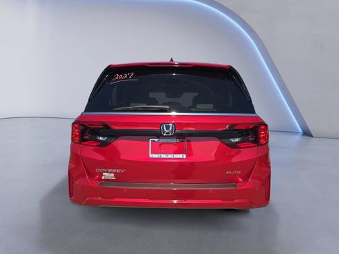 New 2027 Honda Odyssey Elite image 4